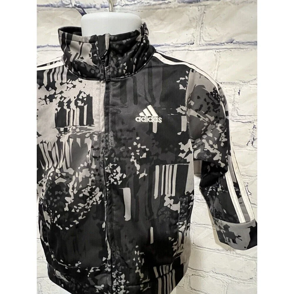 Toddler Boy adidas Camo Track Jacket Size 18 Months